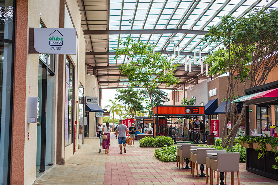 Porto Belo Outlet Premium - Outlets como destinos turísticos - Revista Shopping Centers